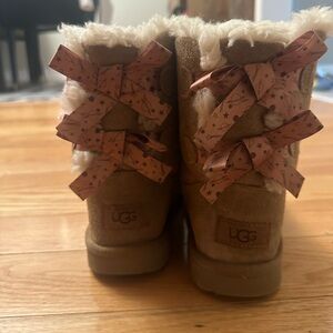 Kids ugg  good condition